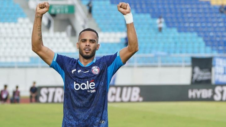 Arema FC libas Dewa United empat gol tanpa balas
