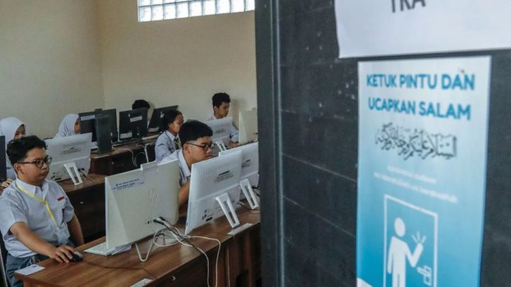 Kemendikdasmen minta pengawas pastikan peserta TKA tanpa HP saat tes