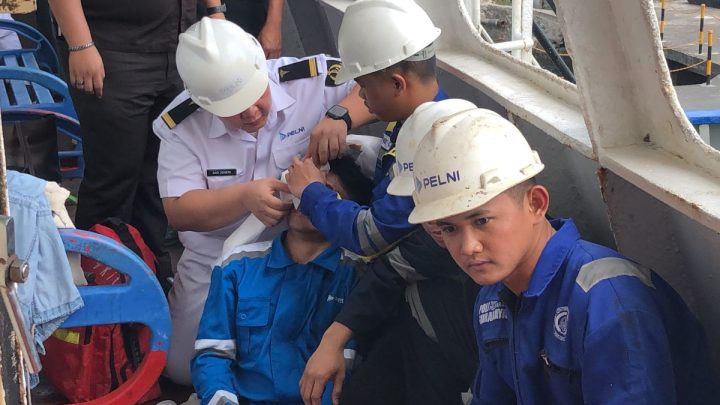 Pelni Ambon tingkatkan kemampuan awak kapal lewat Top Drill