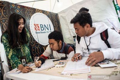 Pemerintah sebut penyediaan rekening massal disertai edukasi keuangan