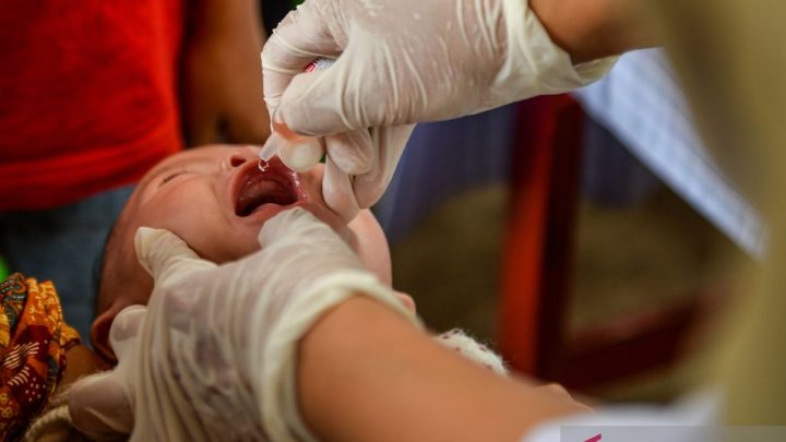 Menjaga Indonesia bebas polio