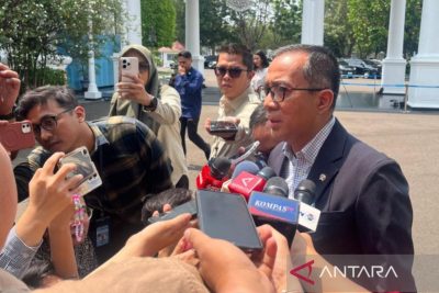 Prabowo panggil Mendiktisaintek hingga Kepala BNN bahas narkoba