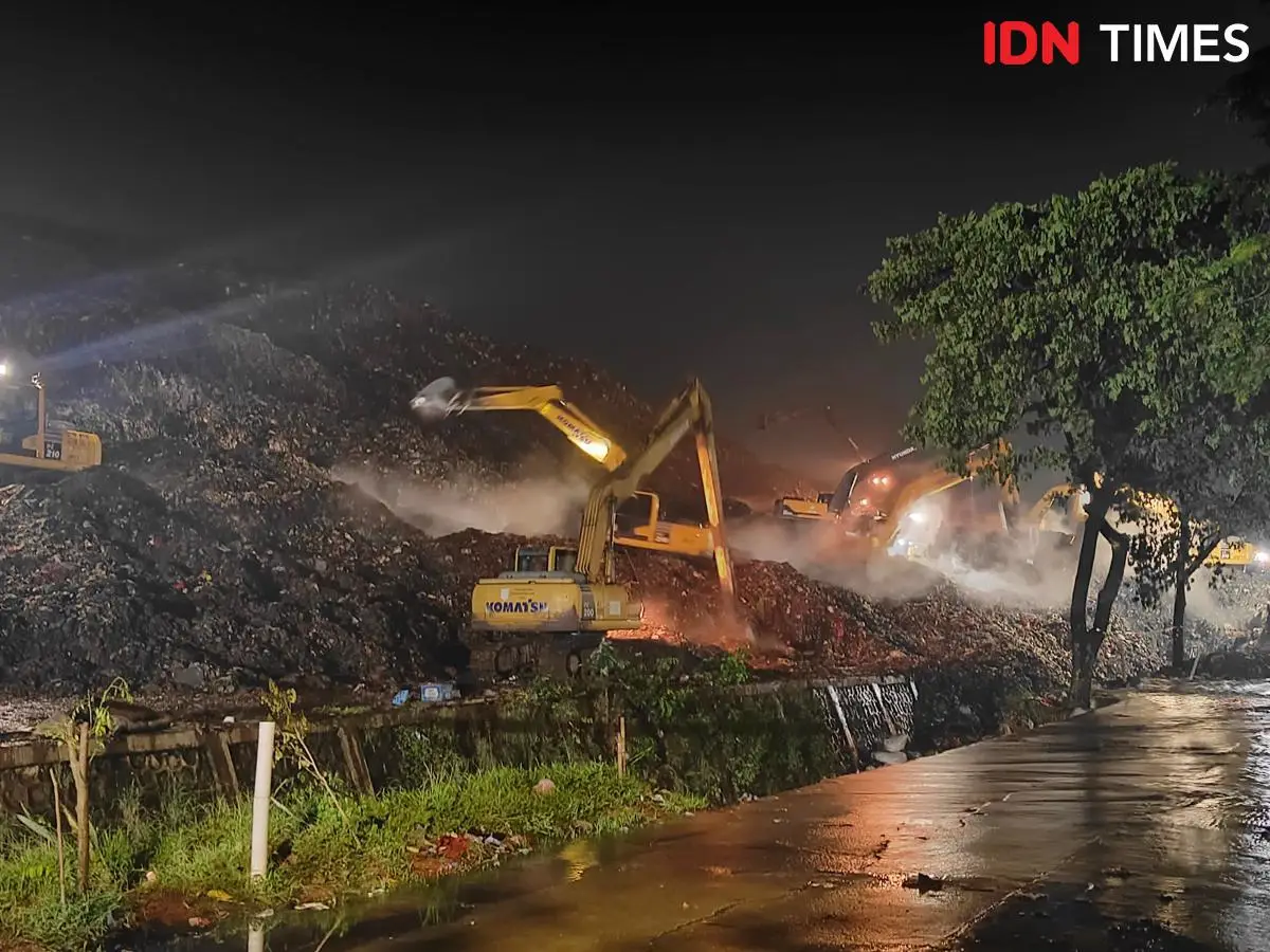 Pemprov DKI Jakarta Tutup Sementara TPST Bantargebang yang Longsor