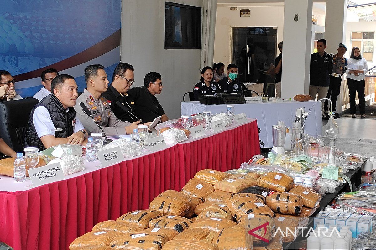 Solusi untuk: Kriminal kemarin, jubir KPK dilaporkan hingga narkoba asal Iran