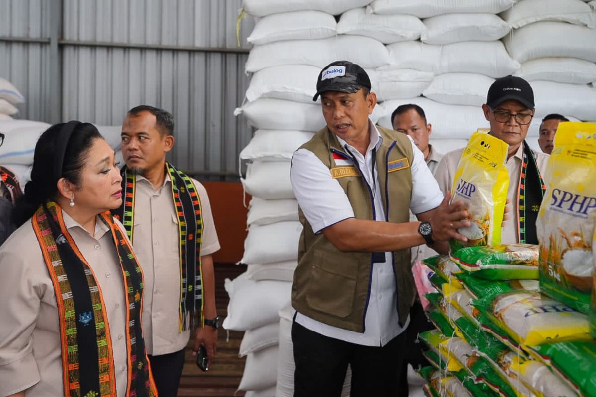 Latest Program: Bulog catat Penyaluran Minyakita di NTT capai 1,37 juta liter