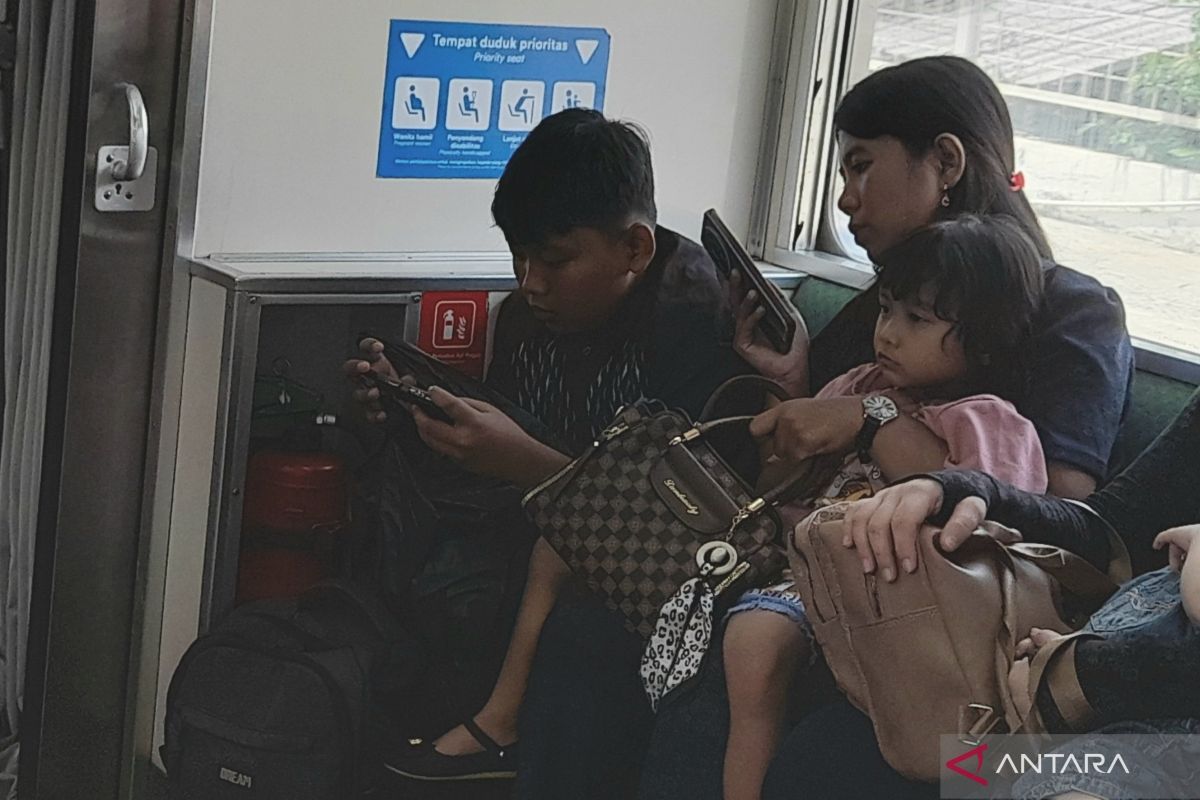 Program Terbaru: Simak lagi warta soal rating IGRS di Steam, jumpa penggemar NCT JNJM