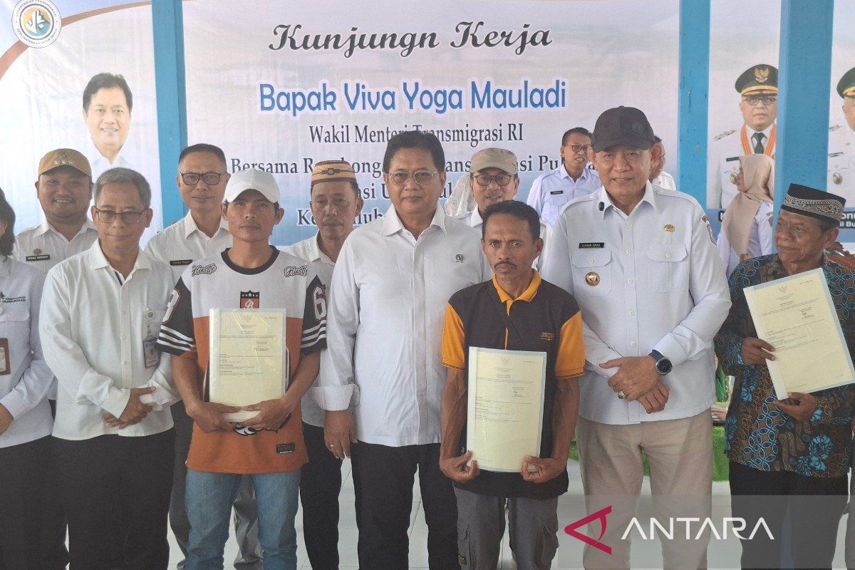 Isu Penting: Wamentrans: Pemberian SHM warga transmigrasi bagian paradigma baru