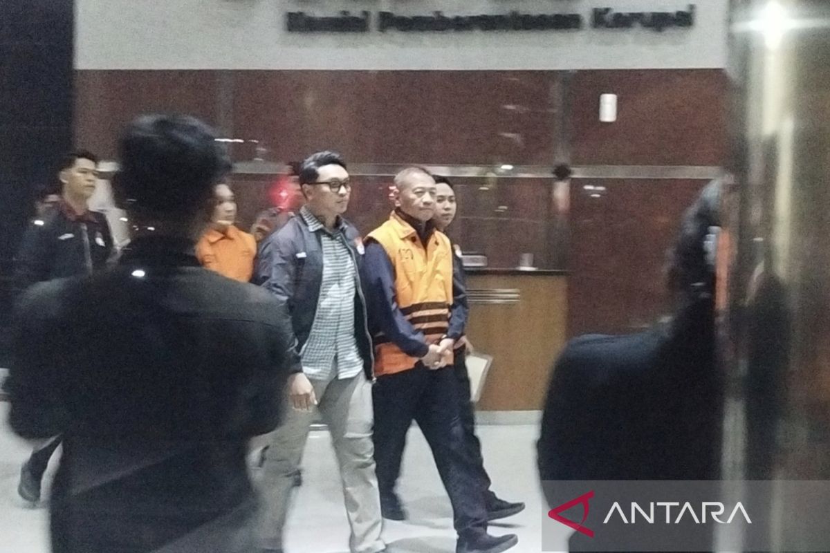 Agenda Kunjungan: KPK: Bupati Tulungagung manfaatkan surat untuk peras pejabat OPD