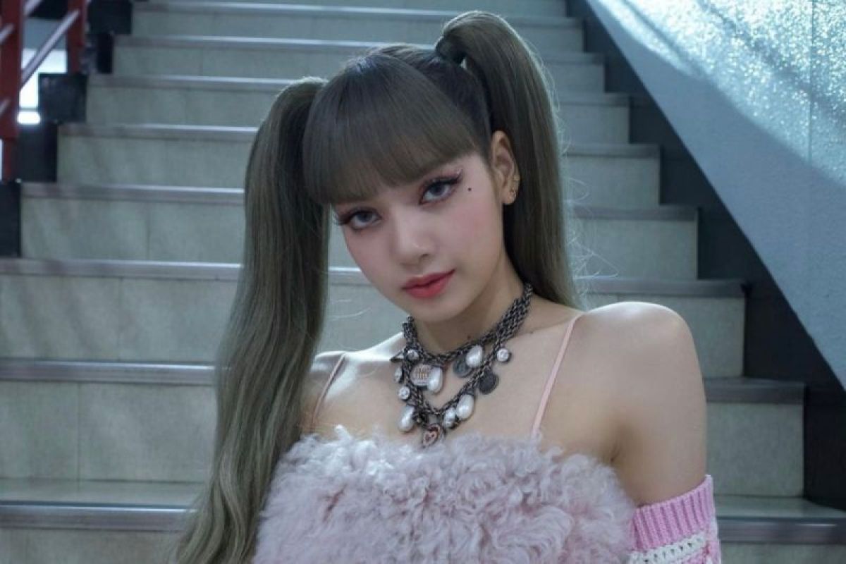 Kebijakan Baru: Lisa BLACKPINK kolaborasi dengan Anyma rilis lagu “Bad Angel”
