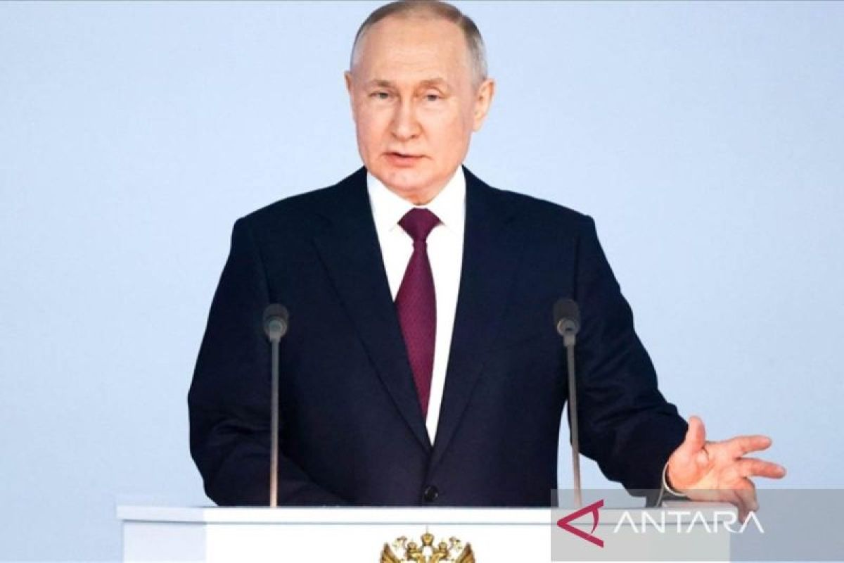 Berita Penting: Putin umumkan gencatan senjata dengan Ukraina selama liburan Paskah