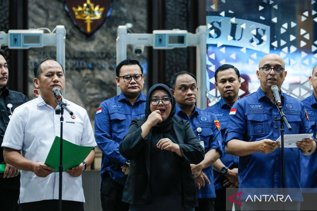 Hukum kemarin – Riza Chalid tersangka hingga Hajir Her diperiksa