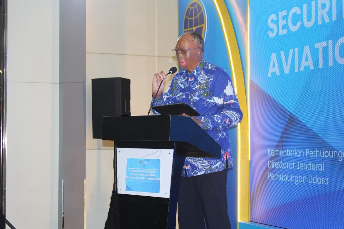 Topics Covered: Kemenhub bersama KNKP perkuat keamanan pesawat udara