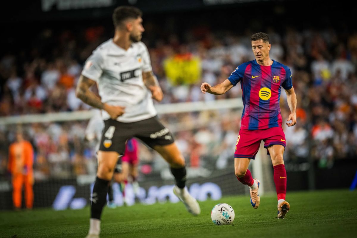 Barcelona gagal tutup musim dengan manis usai kalah 1-3 dari Valencia