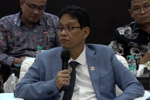 PURBAYA-BEBERKAN-ALASAN-OGAH-NAIKKAN-HARGA-BBM-BERSUBSIDI