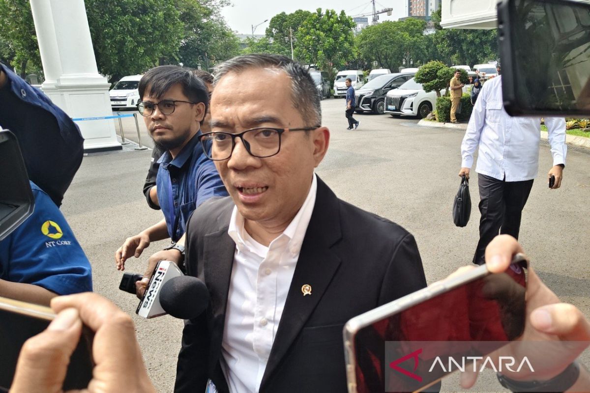 Main Agenda: Prabowo panggil Rosan hingga Brian Yuliarto ke Istana Senin siang