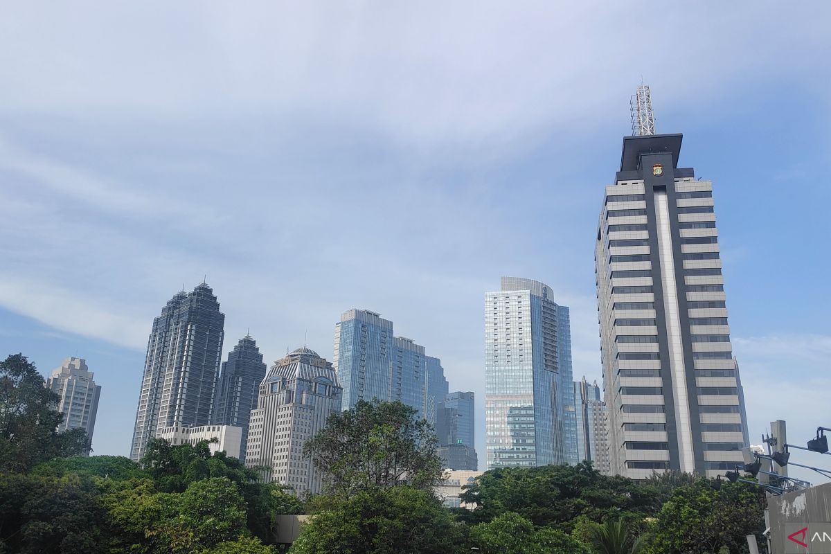 Seluruh Jakarta bakal cerah berawan pada Selasa pagi
