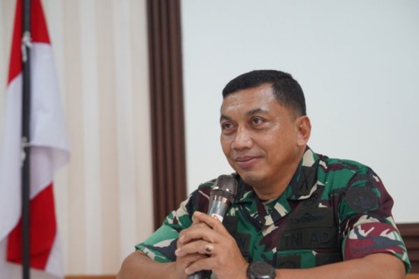 1001436498