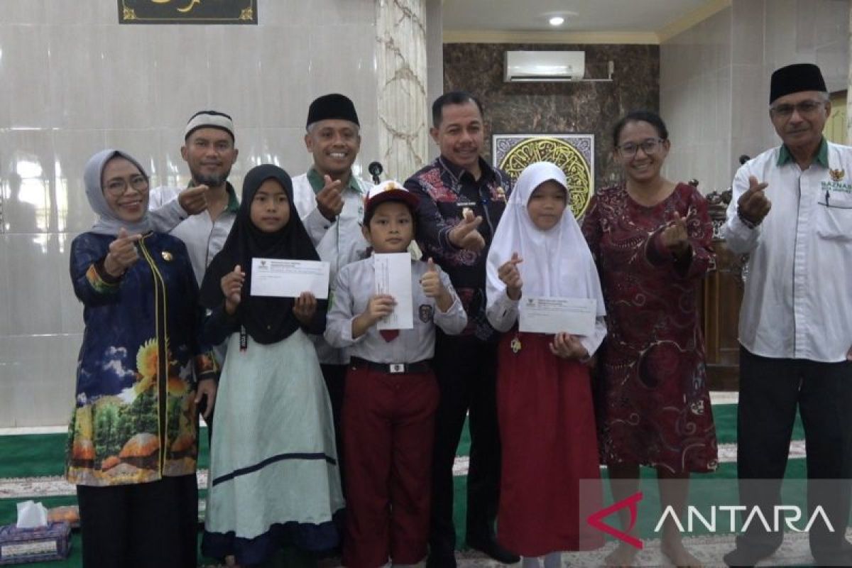 Special Plan: Baznas salurkan beasiswa cerdas bagi 210 pelajar di Kota Jayapura