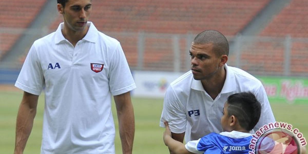 20120714Kehadiran-Pepe-Dan-Arbeloa-130712-pus-5