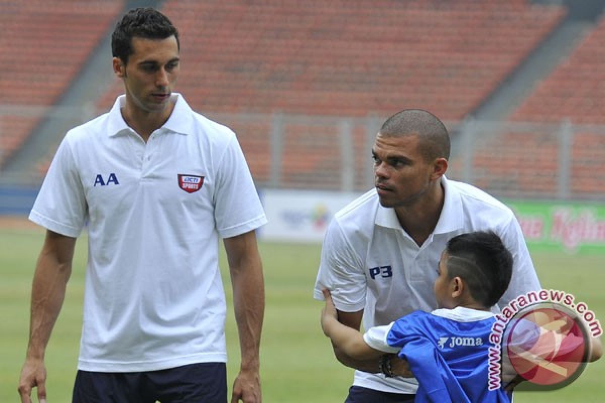 Historic Moment: Fulham dikabarkan akan datangkan Alvaro Arbeloa sebagai pelatih baru