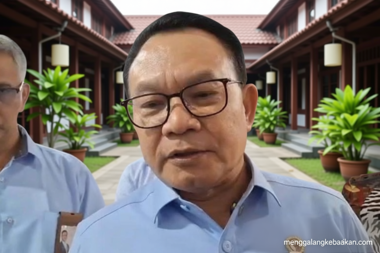 Latest Program: Kepala Staf Kepresidenan ungkap alasan Presiden ganti Kepala BGN