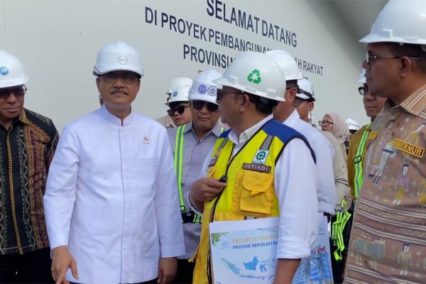 AB_MENSOS-SEBUT-PEMBANGUNAN-SEKOLAH-RAKYAT-DI-KUPANG-CAPAI-75-PERSEN