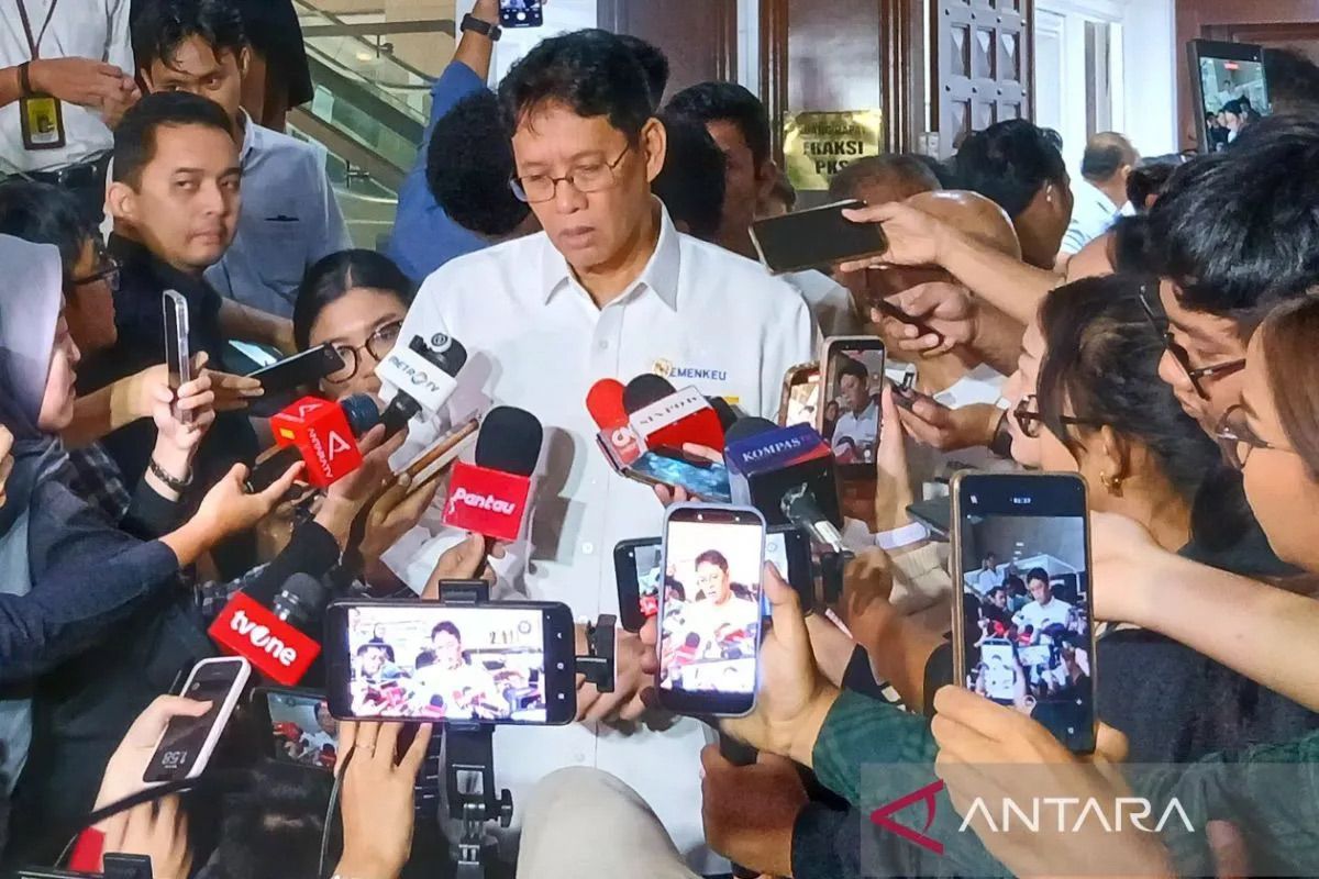 Main Agenda: Menkeu Purbaya rancang defisit APBN 1,8-2,4 persen PDB pada 2027