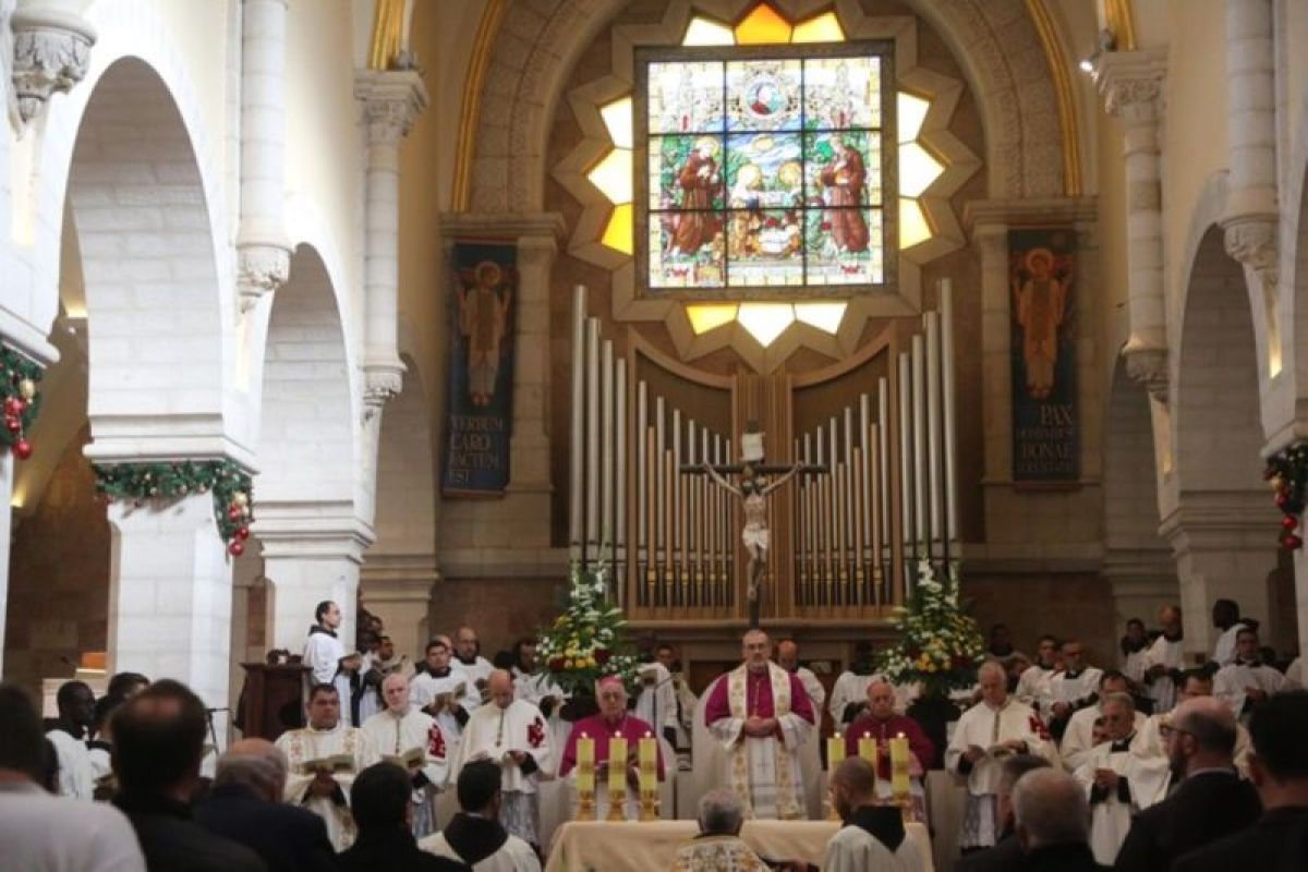 Yordania kutuk penyitaan tanah gereja di Yerusalem oleh Israel