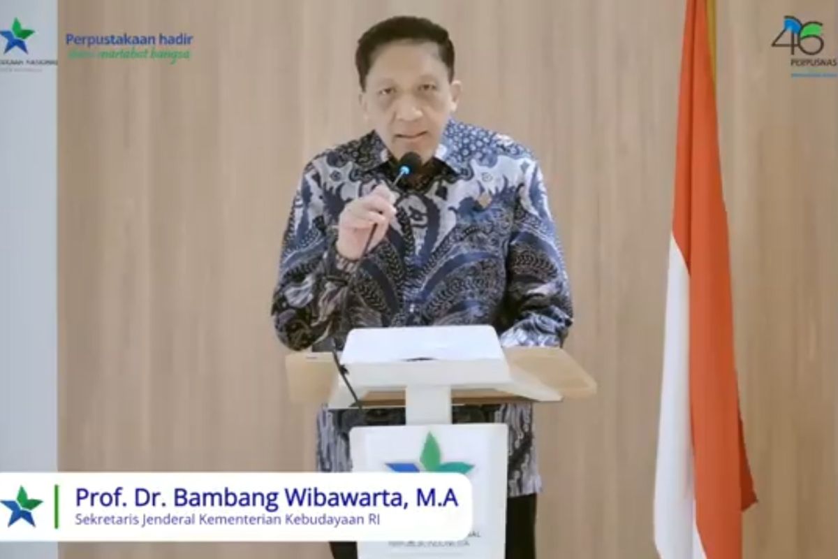 Solution For: Karya Asrul Sani jadi media untuk merawat dan majukan kebudayaan