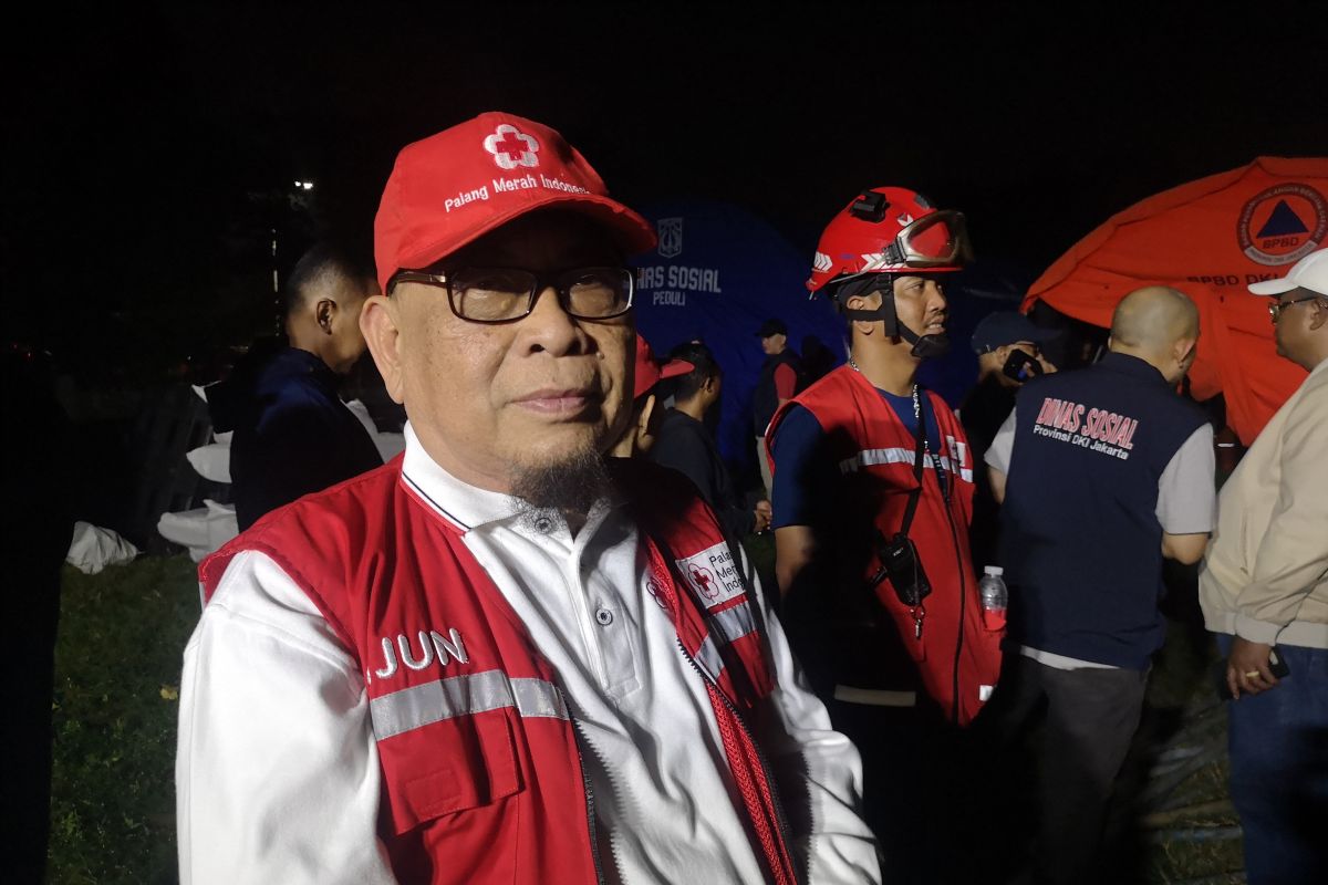 PMI Jakpus bantu tangani korban kebakaran Kemayoran