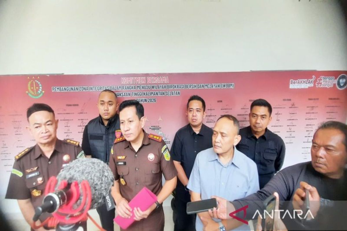 Announced: Kejaksaan tangkap pegawai Dinas ESDM Kalsel peras IUP Rp1,2 miliar