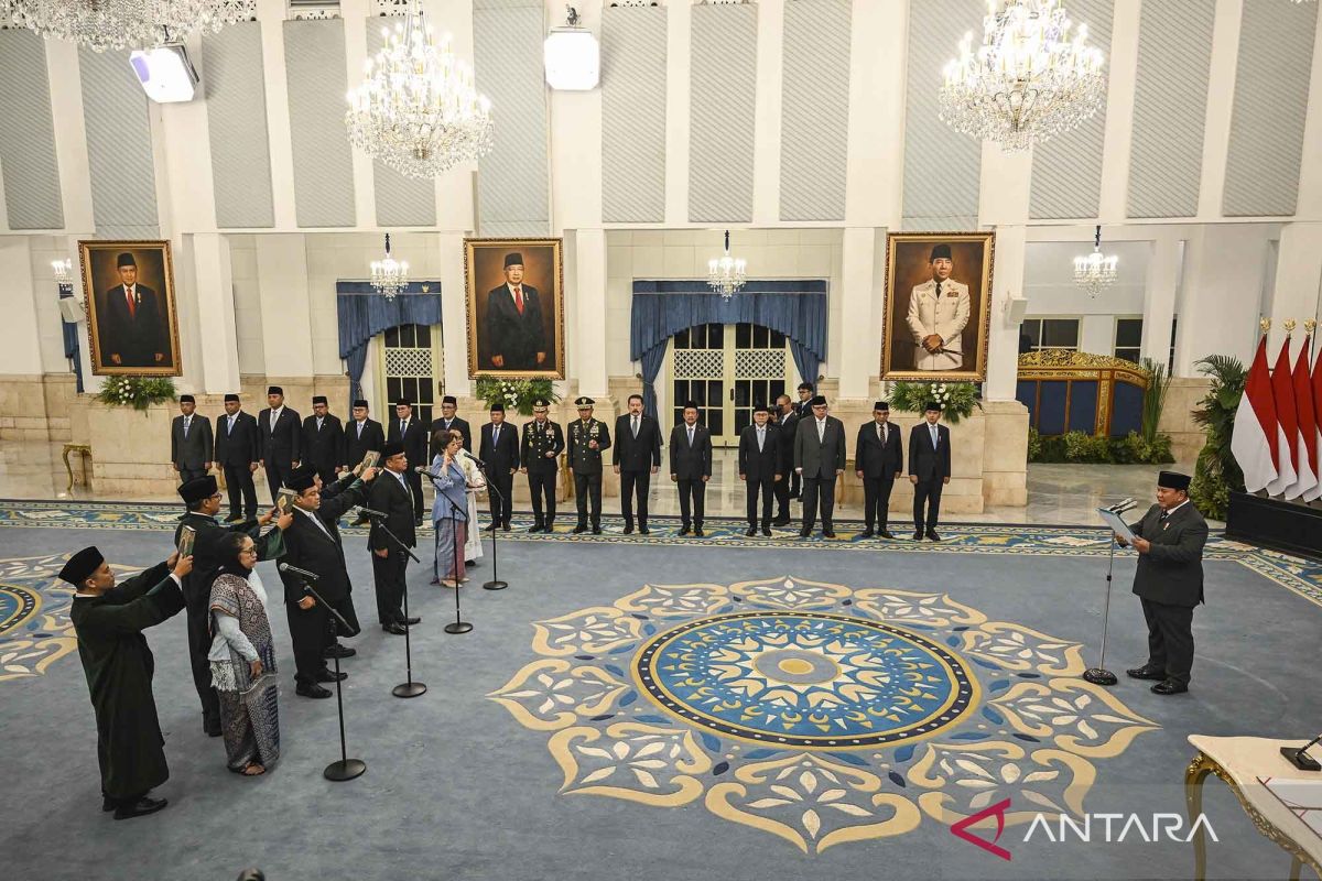 New Policy: Politik sepekan, pelantikan pimpinan BGN hingga bantahan TNI