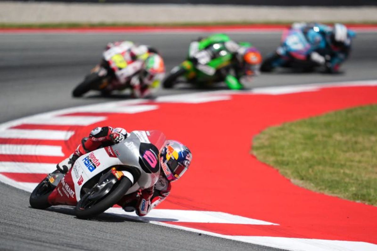 What Happened During: Veda Ega start kedelapan pada Moto3 Ceko