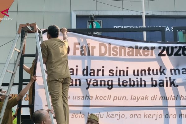 SANS_WALKOT-SOLO-PASANG-BALIHO-LOKER-TAWARKAN-PELUANG-KERJA-HINGGA-JEPANG