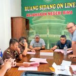 tahap-dua-didik-putra-kuncoro-di-kejari-bima