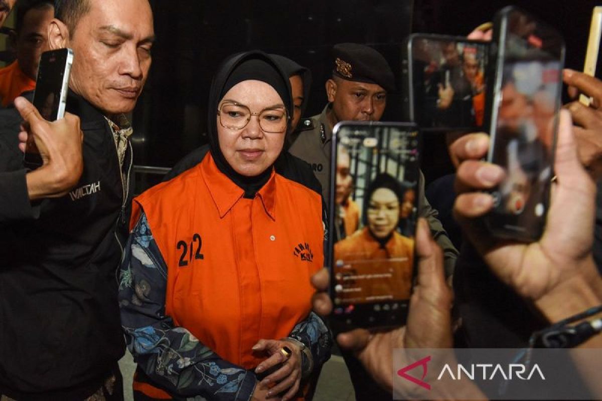 KPK tetapkan dan tahan Bupati Sukoharjo sebagai tersangka