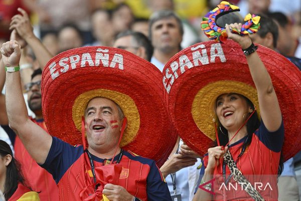 Spanyol-VS-Uruguay-270626-app-18