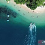 Wisata-pulau-pulau-kecil-di-Pesisir-Selatan-040726-Ief-4A