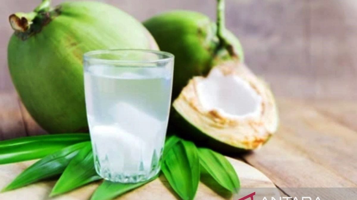 6 tanda tubuh kekurangan cairan saat cuaca panas