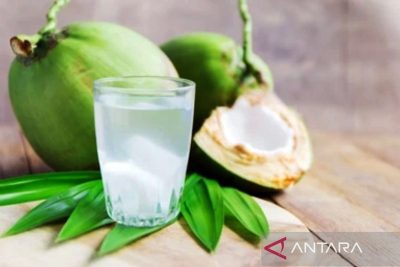 6 tanda tubuh kekurangan cairan saat cuaca panas