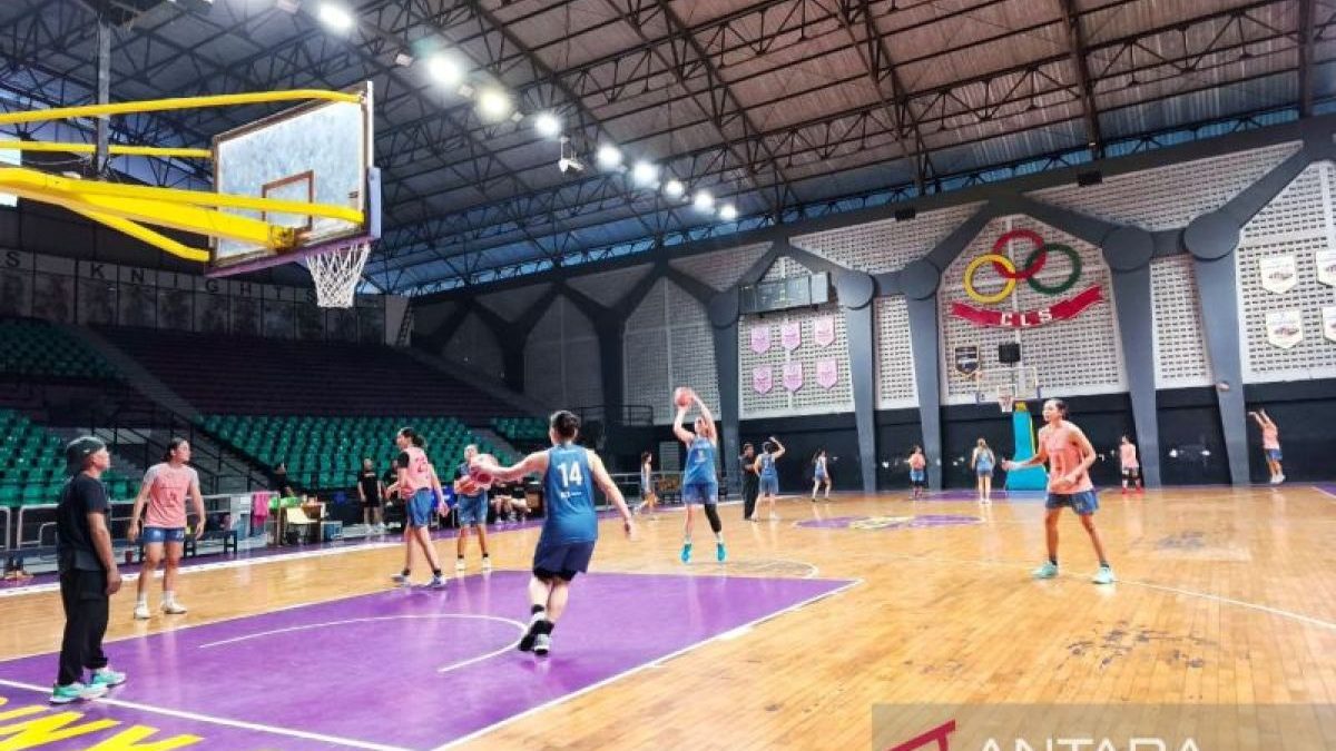 Basket dan voli putri Indonesia awali perjuangan