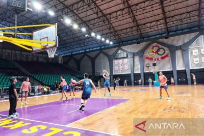 Basket dan voli putri Indonesia awali perjuangan
