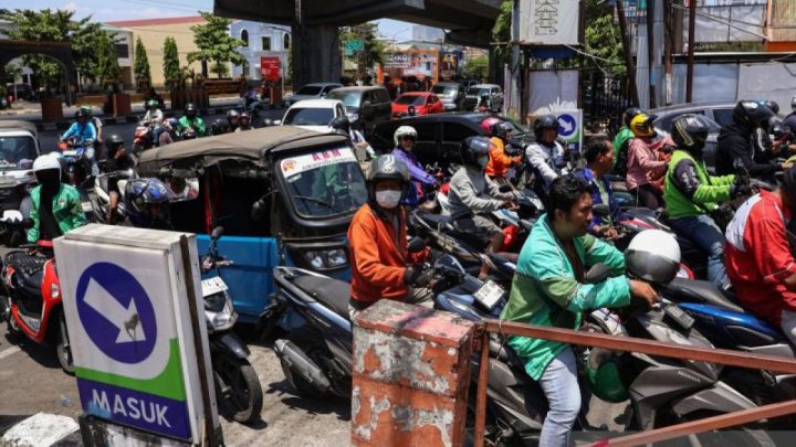 Mengurai krisis BBM Makassar, dari satgas hingga ganjil-genap
